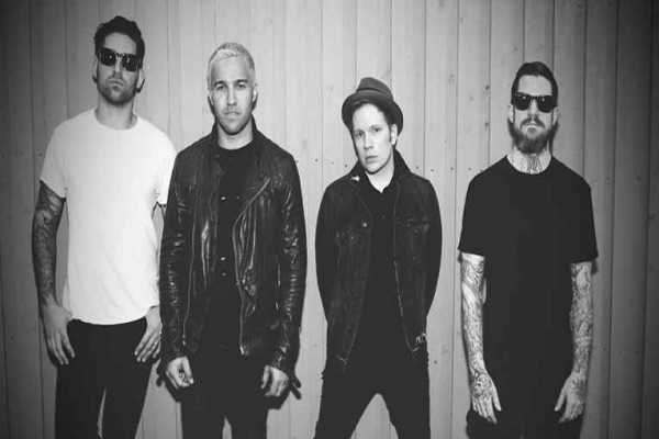 CHORDS: Fall Out Boy – The Last Of The Real Ones Chord Progression & Tab…